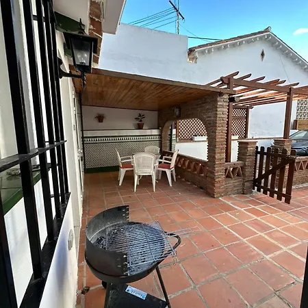 Casa Con Gran Terraza Privada * Malaga