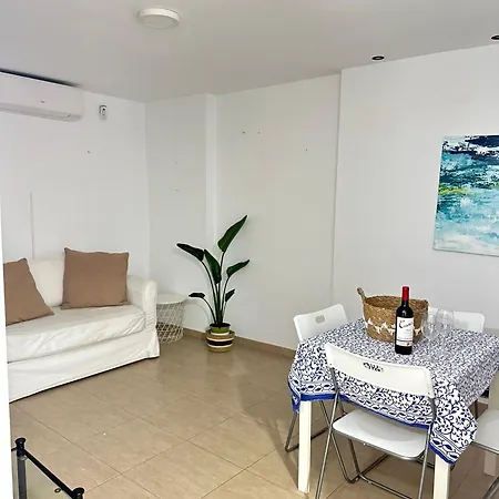 Casa Con Gran Terraza Privada
